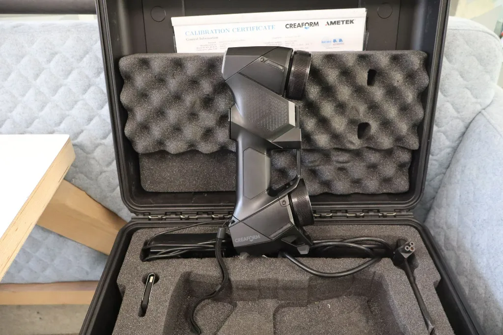 Handyscan Black+ Elite_4.webp